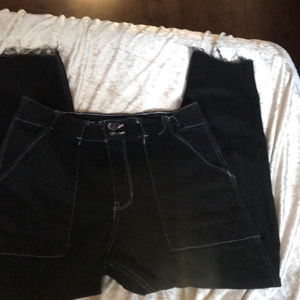 Black cargo like pants